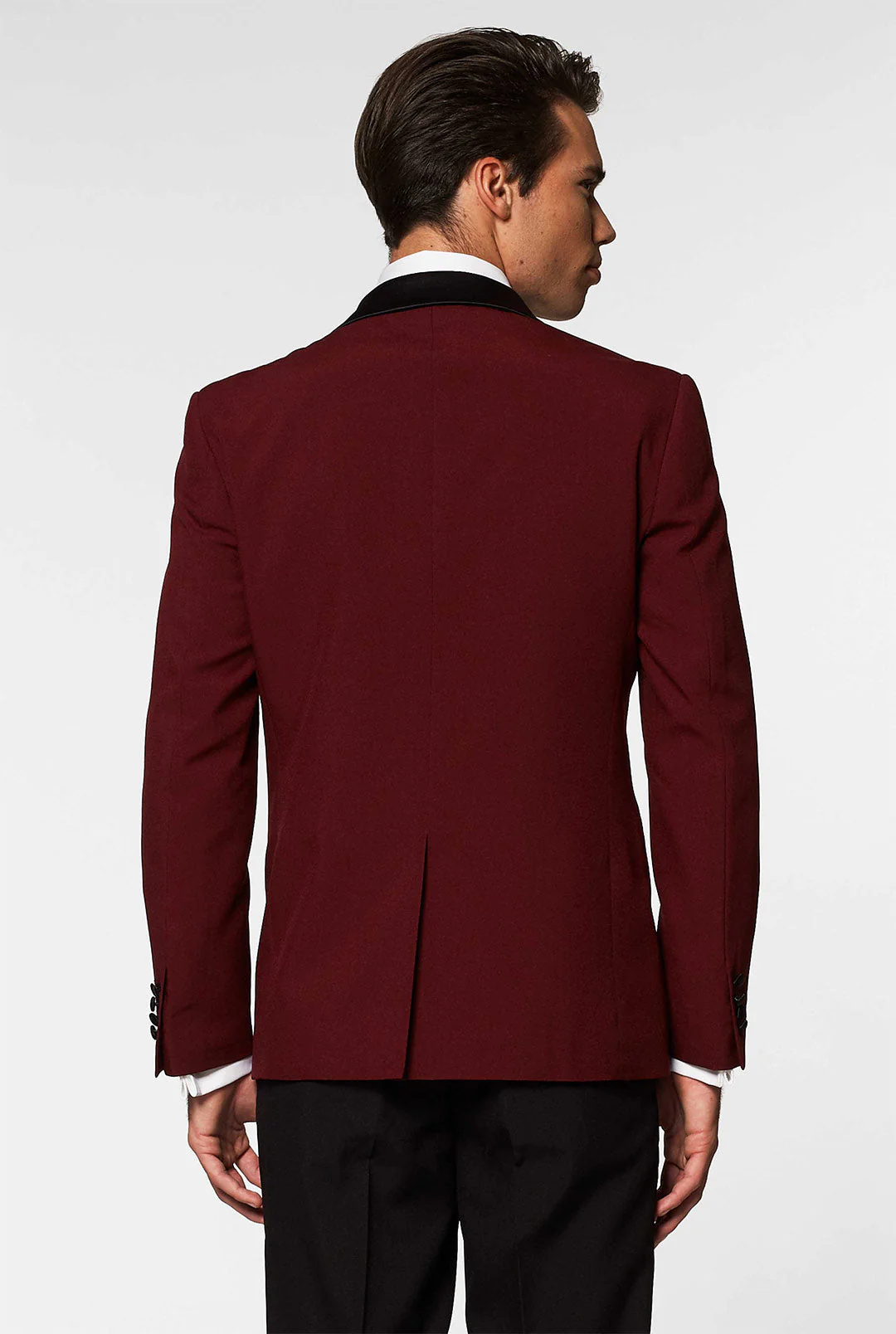 Hot Burgundy - Image 4