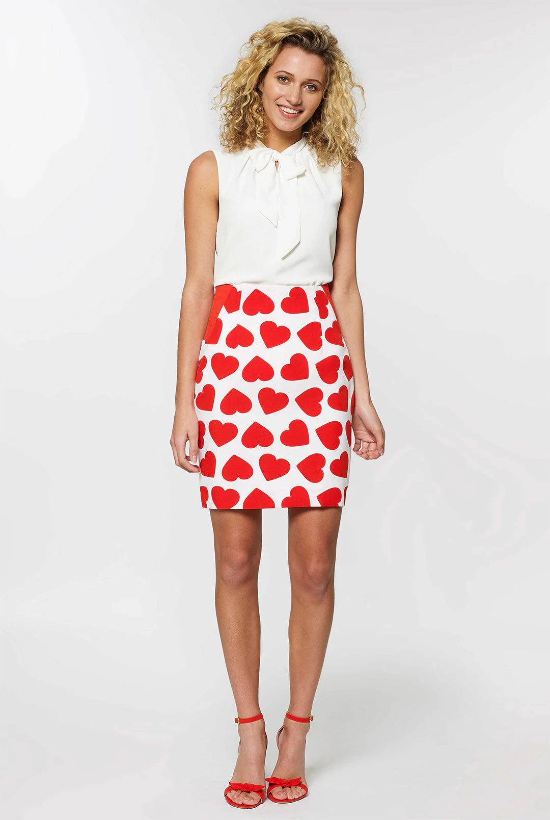 Queen of Hearts - Image 5